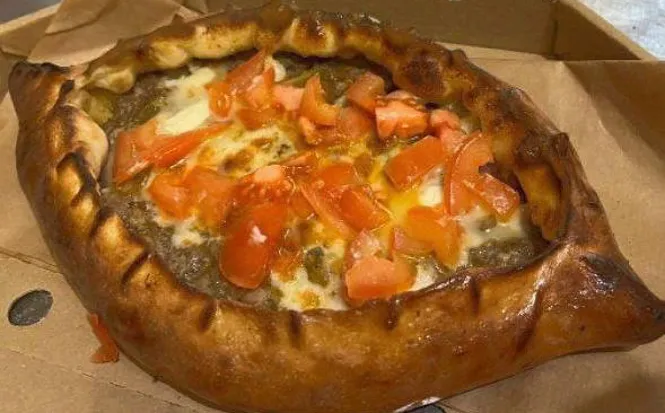 Відкритий Хачапурі з мʼясом